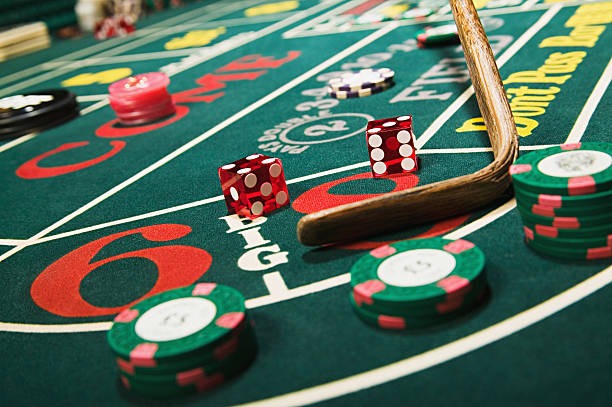 Fortune Ox slot game interface on kutu4d showing reels and paytable